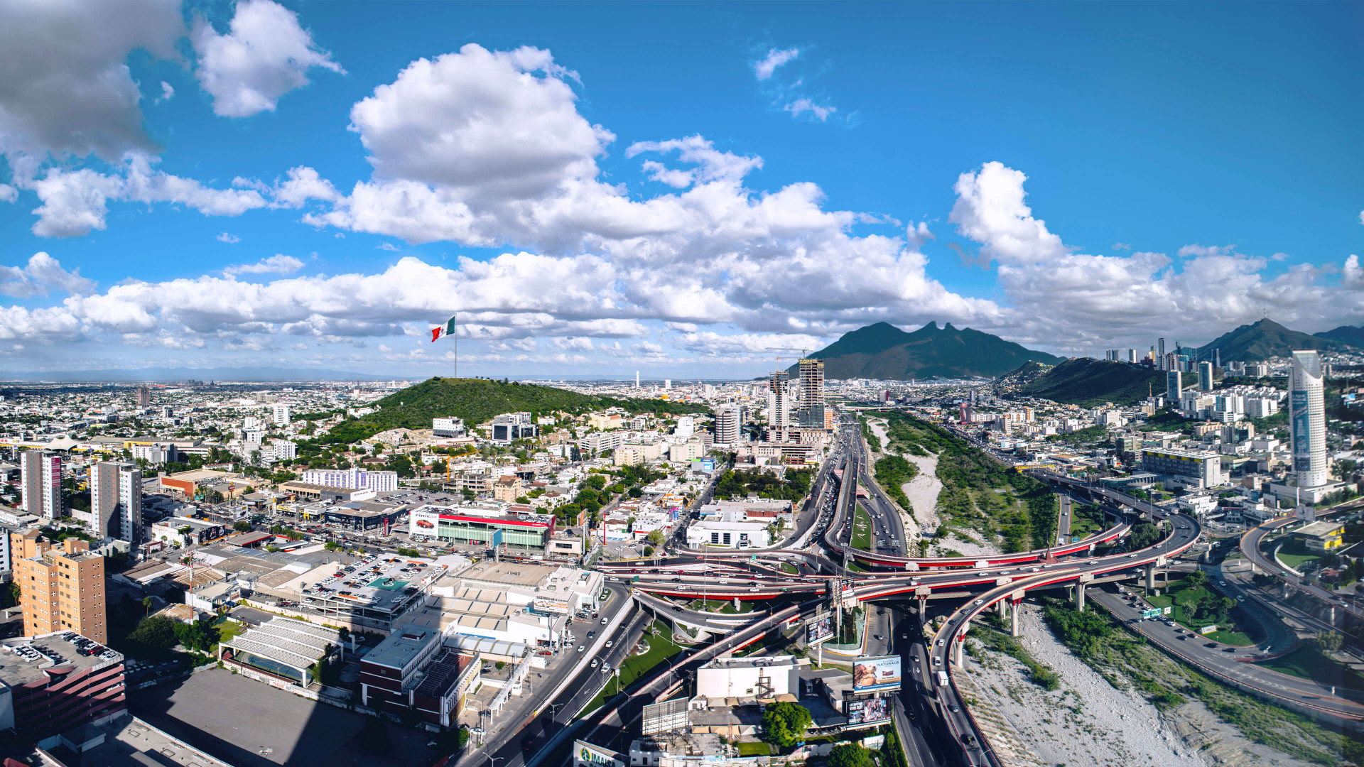 Vista panorámica de la ciudad de Monterrey, Nuevo León, México